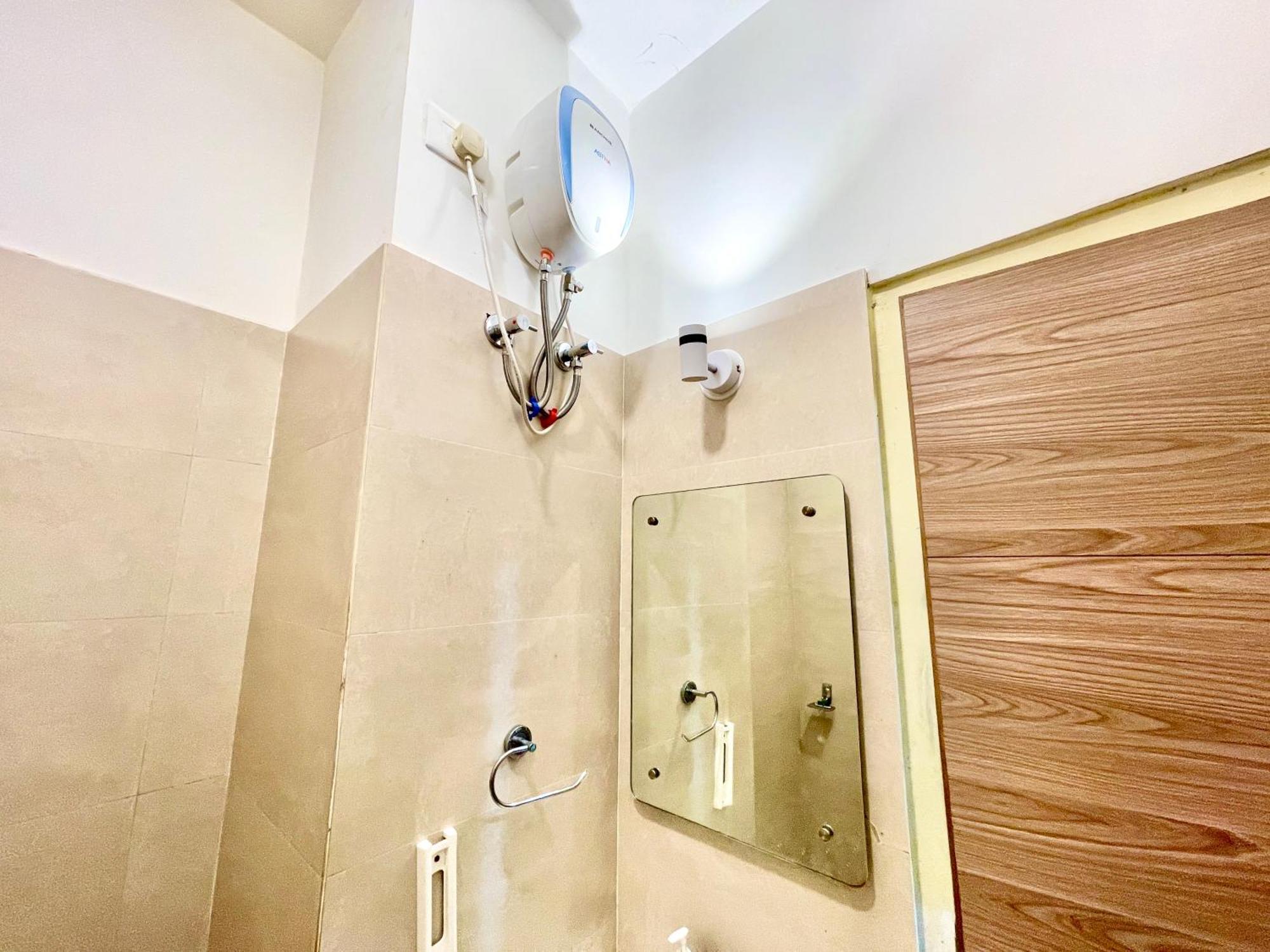 Hotel Rb International ! Puri Near-Sea-Beach-And-Temple Fully-Air-Conditioned-Hotel With-Lift-And-Card Payment Accepted-Parking-Facility, Best Hotel In Purî Extérieur photo