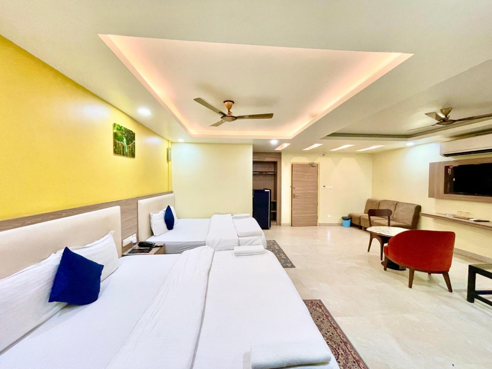Hotel Rb International ! Puri Near-Sea-Beach-And-Temple Fully-Air-Conditioned-Hotel With-Lift-And-Card Payment Accepted-Parking-Facility, Best Hotel In Purî Extérieur photo